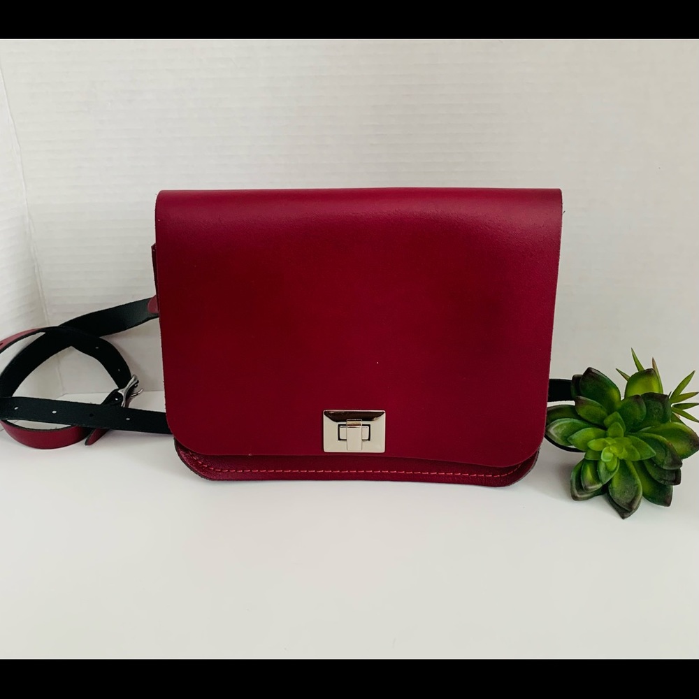 Leather crossbody bag